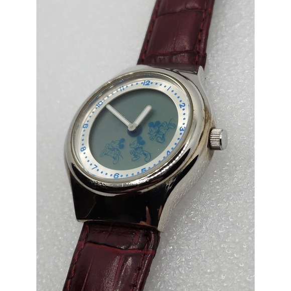 Motion Animation LCD Mickey Mouse Disney Rotating animated hidden lugs VTG watch - Picture 11 of 12